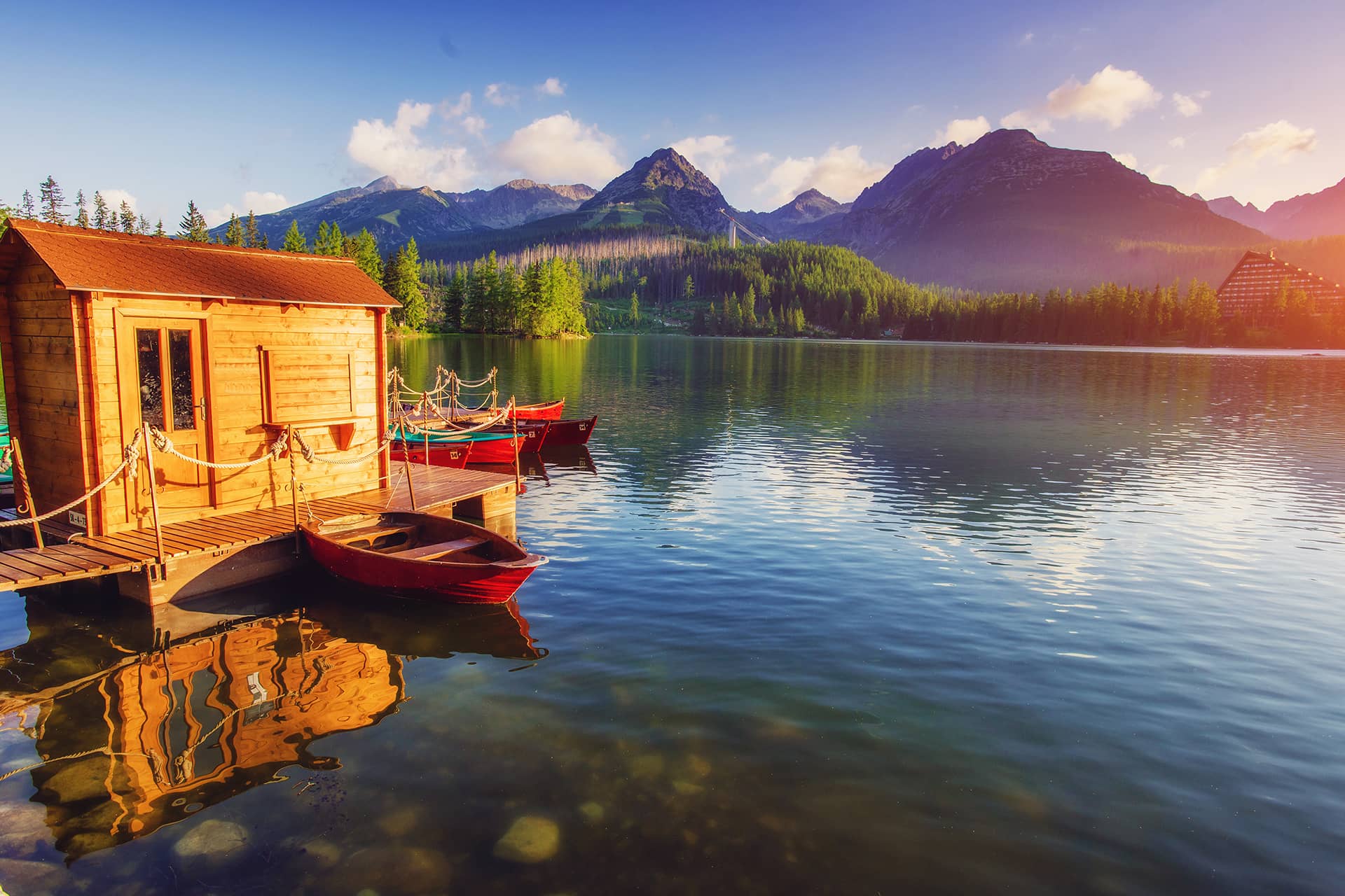 majestic-mountain-lake-in-national-park-high-tatra-2021-08-29-06-50-35-utc.jpg